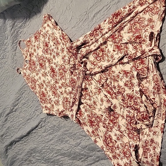 Red white romper with mini dress back - Picture 1 of 7